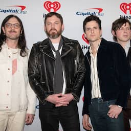 Kings of Leon-zanger verbrijzelt hiel, band moet Europese tour afzeggen