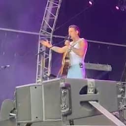 Applaus voor Douwe Bob op Gelderpop: ‘Gaan het over leuke dingen hebben’