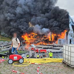 Hoofdpodium Tomorrowland daags voor start van festival afgebrand