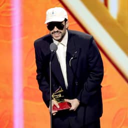 Bad Bunny is met vijf prijzen grote winnaar bij Latin Grammy’s