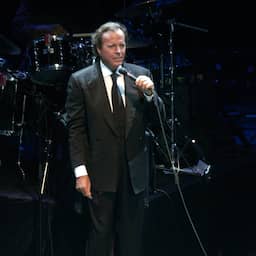 Julio Iglesias ontkent beschuldigingen van verkrachting: ‘Volkomen onjuist’