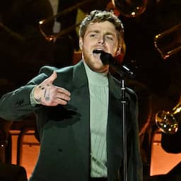 NU+ | Ordinary-zanger Alex Warren eert overleden ouders in Ziggo Dome